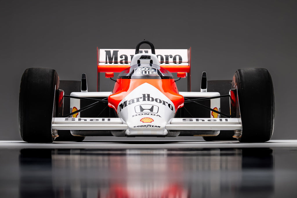 Mclaren MP4 Vertical Nose