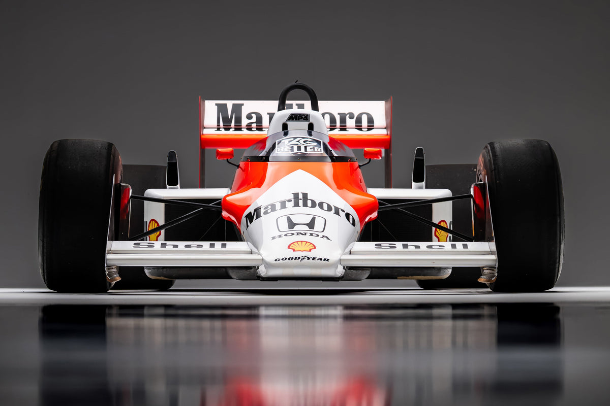 Mclaren MP4 Vertical Nose